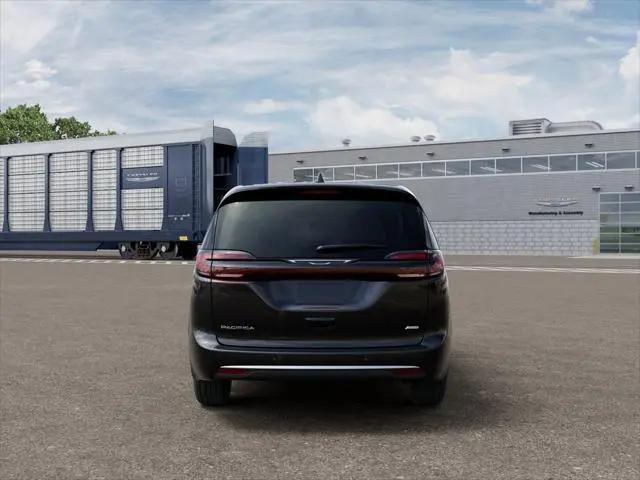 2027 Chrysler Pacifica Select AWD