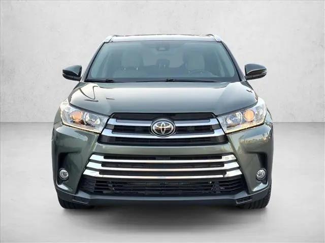 2017 Toyota Highlander Limited