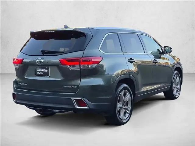 2017 Toyota Highlander Limited
