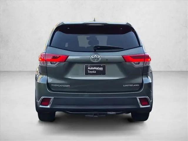 2017 Toyota Highlander Limited