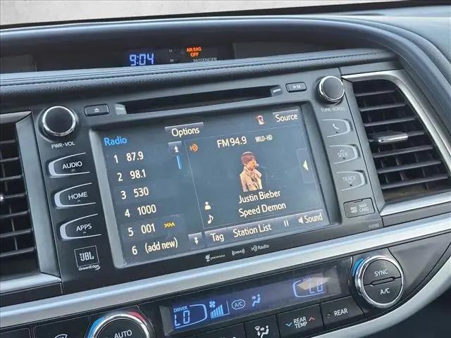 2017 Toyota Highlander Limited