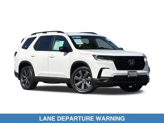 2025 Honda Pilot Sport