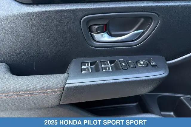 2025 Honda Pilot Sport