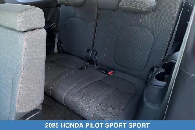 2025 Honda Pilot Sport