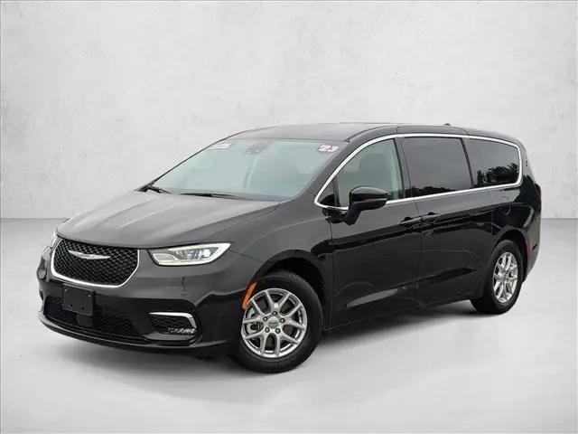2023 Chrysler Pacifica Touring L for sale in Columbus, GA