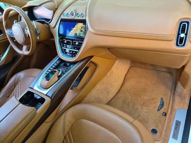 2022 Aston Martin DBX Standard