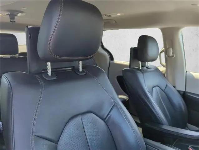 2019 Chrysler Pacifica Touring L Plus