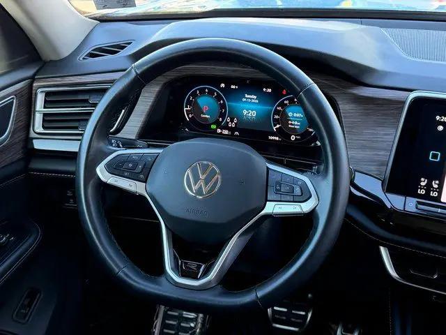 2025 Volkswagen Atlas 2.0T SEL Premium R-Line