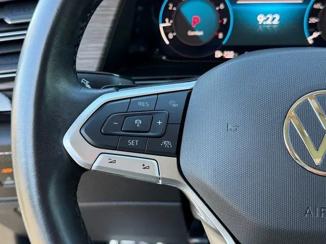 2025 Volkswagen Atlas 2.0T SEL Premium R-Line