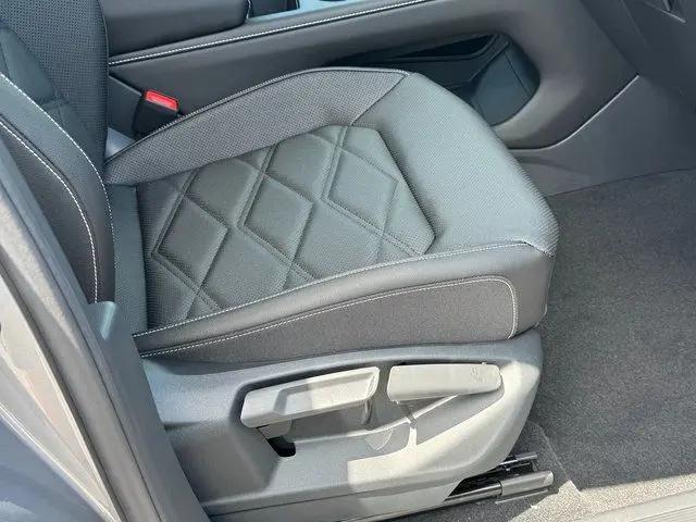 2026 Volkswagen Atlas SE