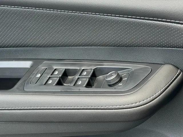 2026 Volkswagen Atlas SE