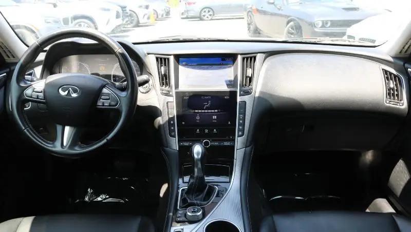 2017 INFINITI Q50 3.0t Signature Edition