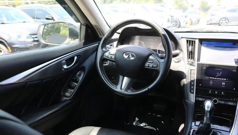 2017 INFINITI Q50 3.0t Signature Edition