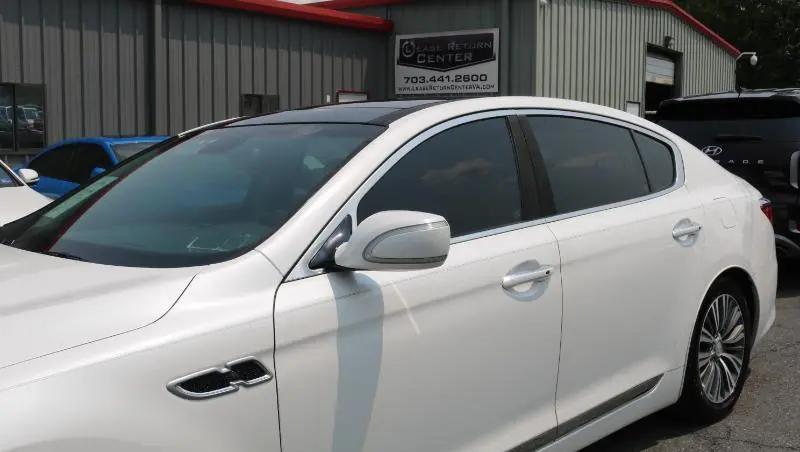 2017 Kia K900 Premium 3.8L