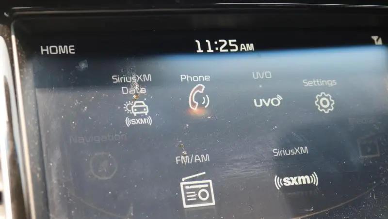 2017 Kia K900 Premium 3.8L