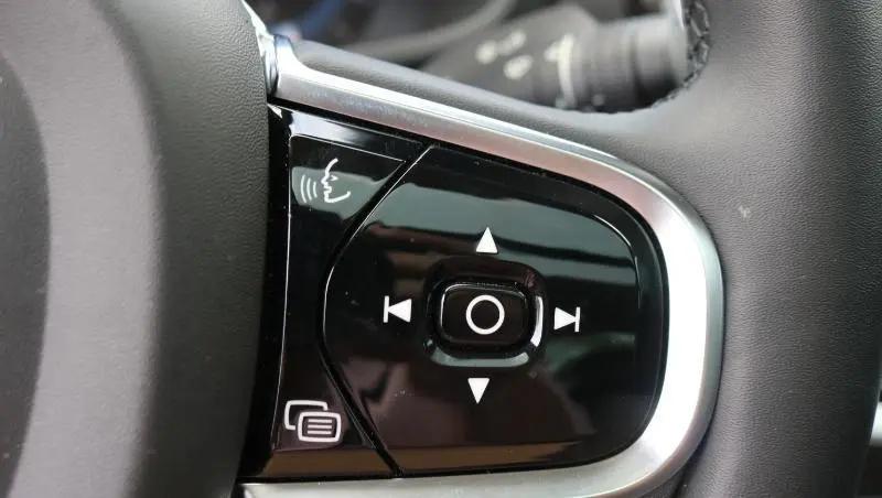2025 Volvo S60 B5 Plus