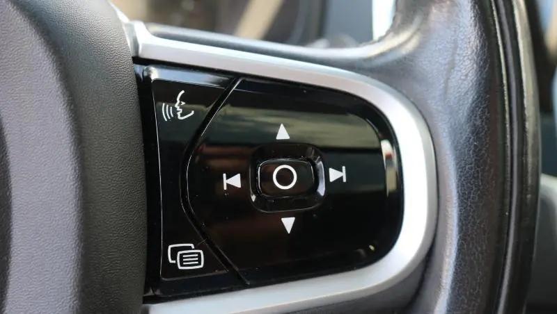 2018 Volvo XC90 T5 Momentum