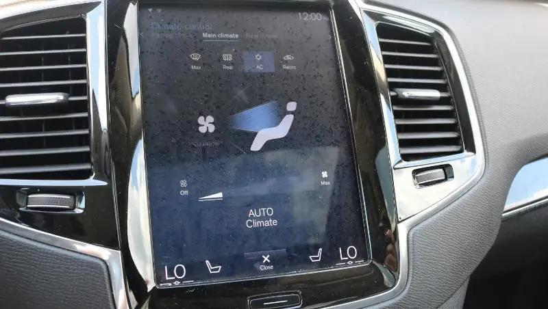 2018 Volvo XC90 T5 Momentum