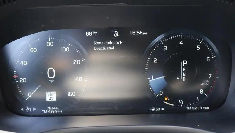 2021 Volvo XC60 T5 Momentum