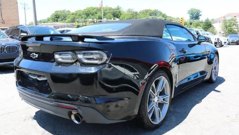 2020 Chevrolet Camaro RWD Convertible 1LT