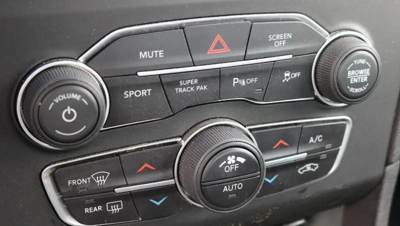 2019 Dodge Charger SXT AWD