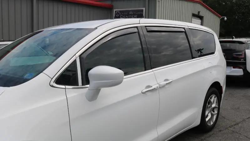 2020 Chrysler Pacifica Touring