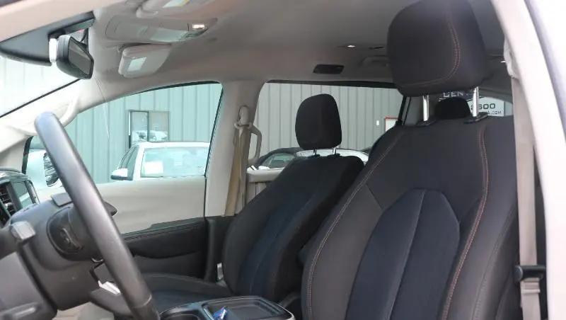 2020 Chrysler Pacifica Touring