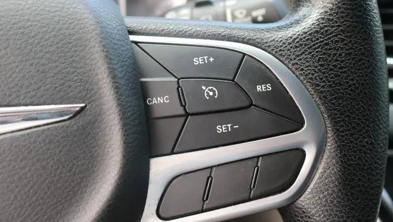 2020 Chrysler Pacifica Touring