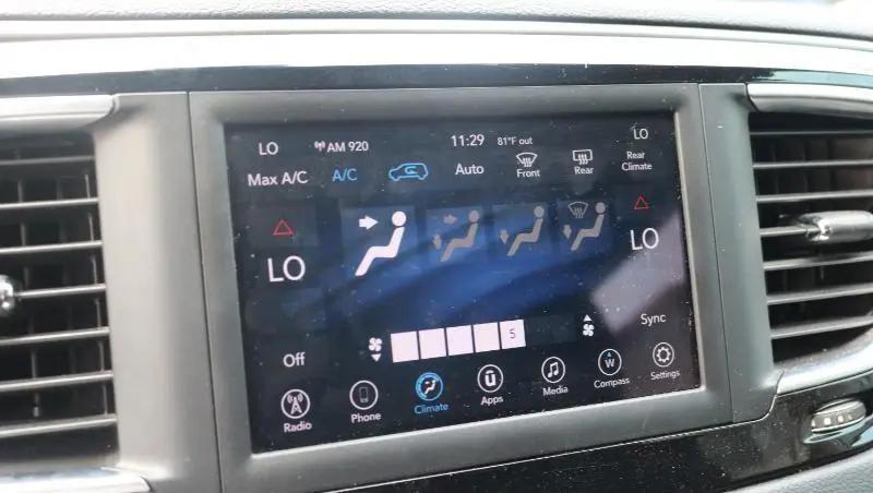2020 Chrysler Pacifica Touring