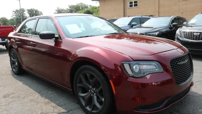 2020 Chrysler 300 Touring