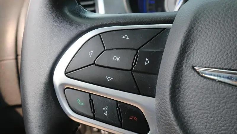 2020 Chrysler 300 Touring