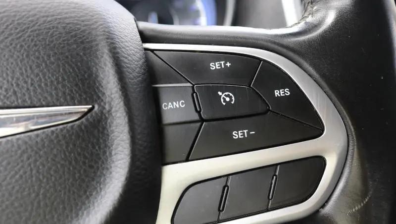 2018 Chrysler 300 Touring