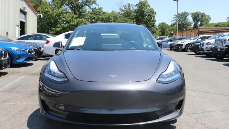 2020 Tesla Model 3 Standard Range Rear-Wheel Drive
