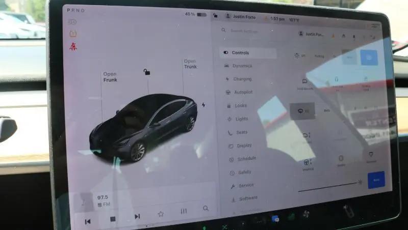 2020 Tesla Model 3 Standard Range Rear-Wheel Drive