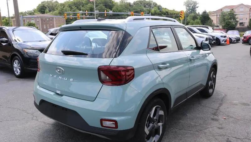 2025 Hyundai Venue Limited