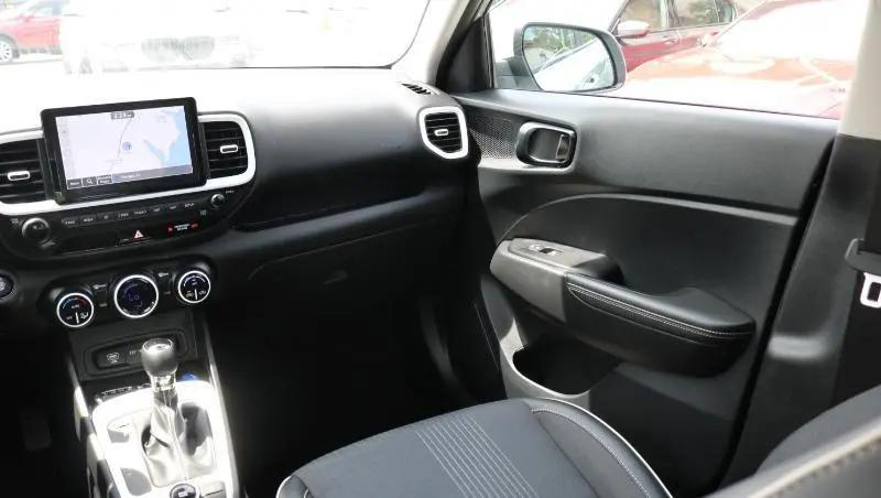 2025 Hyundai Venue Limited
