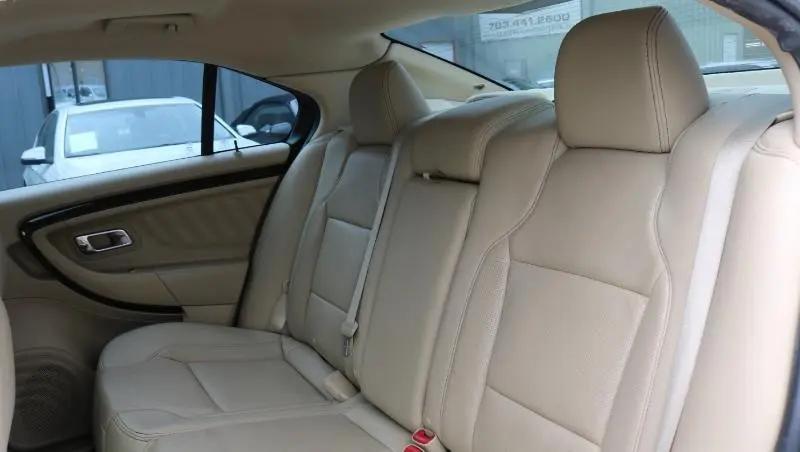 2019 Ford Taurus Limited