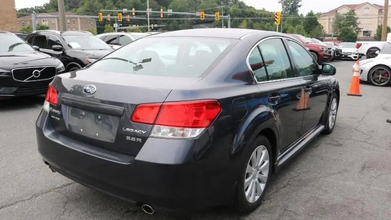 2010 Subaru Legacy 3.6R Limited