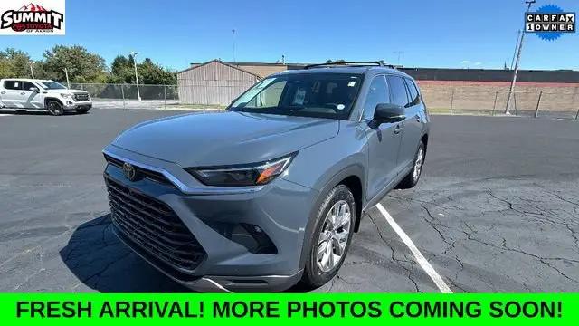 2025 Toyota Grand Highlander Limited for sale in Akron, OH