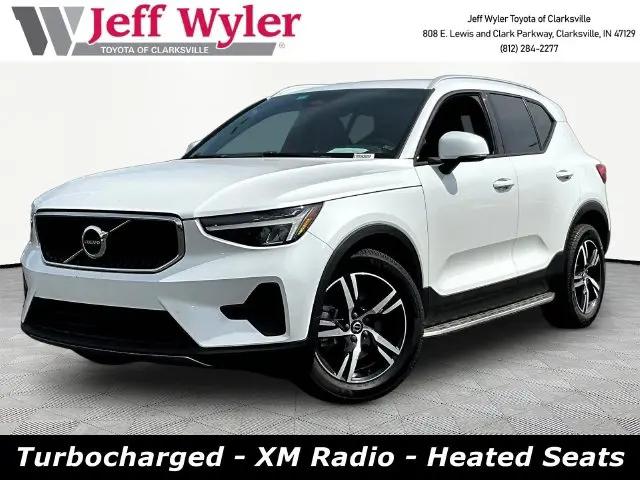 2023 Volvo XC40 B5 Core for sale in Clarksville, IN