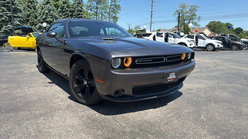 2021 Dodge Challenger SXT for sale in Mount Clemens, MI