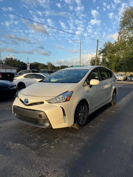 2016 Toyota Prius v Three for sale in Jacksonville, FL