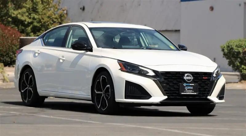 2023 Nissan Altima SR FWD for sale in Reno, NV