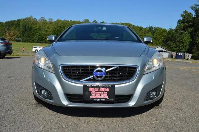 2011 Volvo C70 T5