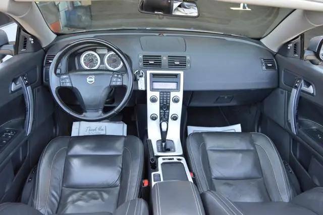 2011 Volvo C70 T5