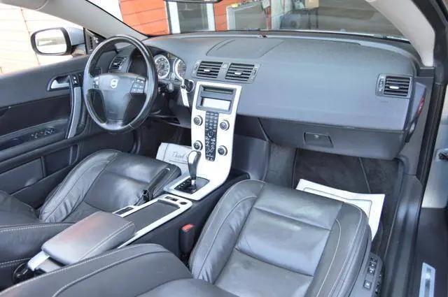 2011 Volvo C70 T5
