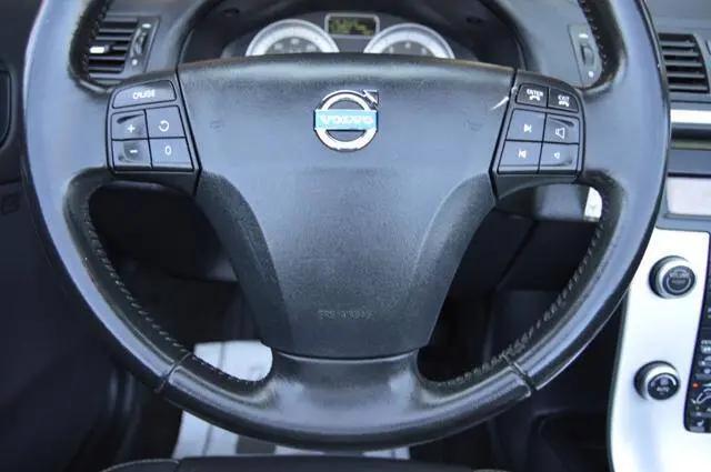 2011 Volvo C70 T5