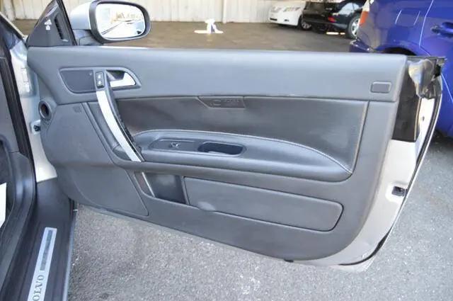 2011 Volvo C70 T5