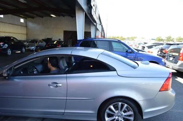 2011 Volvo C70 T5