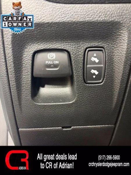 2023 Ram 1500 Big Horn Crew Cab 4x4 57 Box